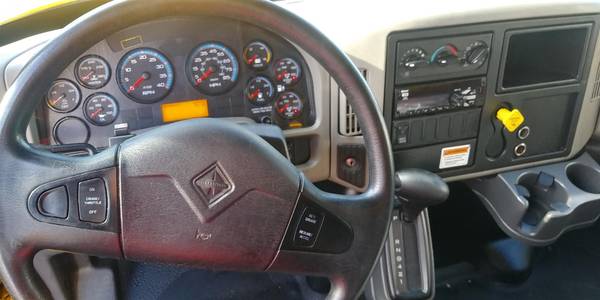2018 International 26ft Box truck Cummins dieselAir Ride Auto DEF for sale in Other, CA – photo 14