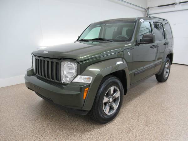 2008 Jeep Liberty Sport 4x4 - - by dealer - vehicle for sale in Hudsonville, MI – photo 2