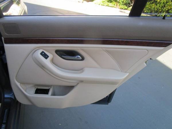 2001 BMW 525I - BRAND NEW TIRES - RWD - SUNROOF - AC WORKS - LEATHER... for sale in Sacramento , CA – photo 17