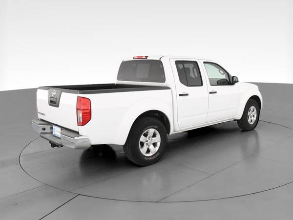2012 Nissan Frontier Crew Cab SV Pickup 4D 5 ft pickup White -... for sale in East Palo Alto, CA – photo 11