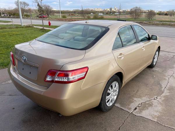 2011 Toyota Camry LE - - by dealer - vehicle for sale in Lincoln, IA – photo 3