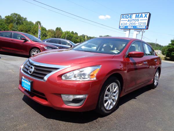 2015 Nissan Altima One Owner Backup Camera Mint Condition for sale in Lynchburg, VA – photo 10