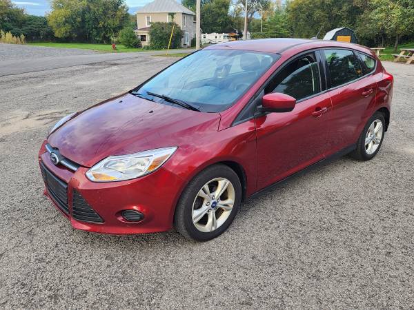 2013 FORD FOCUS HATCHBACK SE! LOW MILES! FIANCING AVL! - cars & for sale in Lisbon, NY – photo 3