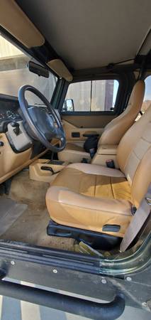 For Sale Jeep Wrangler - cars & trucks - by owner - vehicle... for sale in Brownfield, TX – photo 3