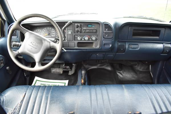 1999 Chevy K3500 NO RUST Crew Long bed Dually 454 4DR 4WD for sale in Waterboro, ME – photo 8