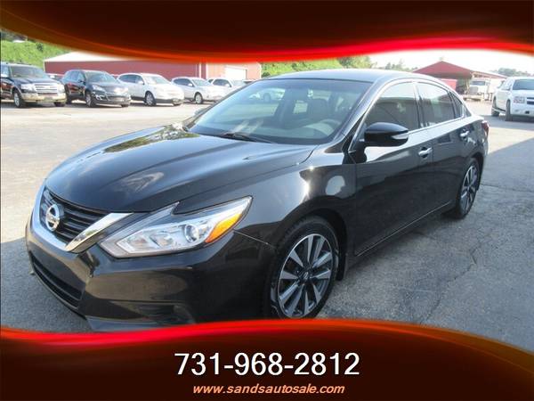2017 NISSAN ALTIMA SR, 1-OWNER, LEATHER, SUNROOF, BACK UP CAMERA, LOAD for sale in Lexington, TN