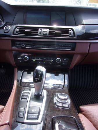 2012 BMW 535xi-AWD-Turbo/NAV/EVERYONE is APPROVED@Topline Methuen... for sale in Methuen, MA – photo 5