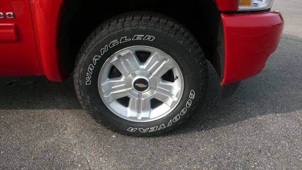 2011 Chevrolet Chevy Silverado 1500 LT -TOP NOTCH CUSTOMER SERVICE! for sale in Marlette, MI – photo 13