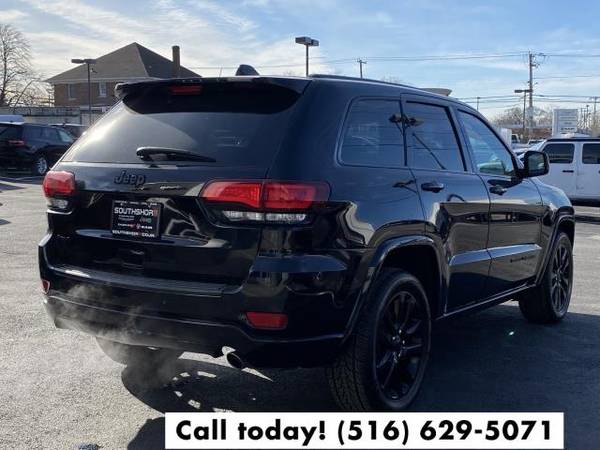 2019 Jeep Grand Cherokee Altitude SUV - - by dealer for sale in Inwood, NY – photo 11