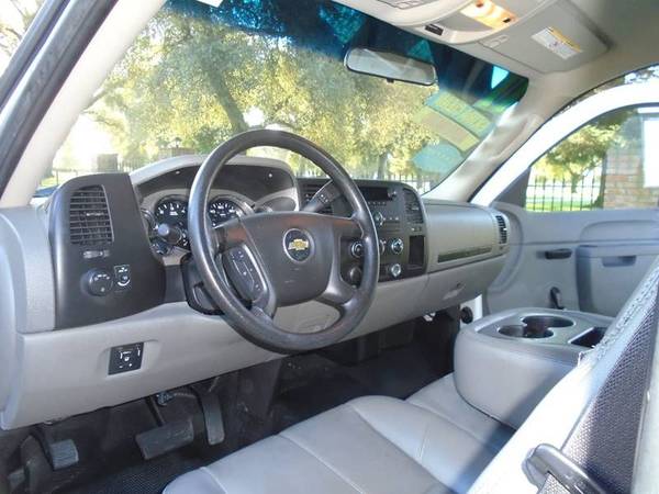 2011 Chevrolet Silverado 2500HD Work Truck 4x2 2dr Regular Cab LB for sale in Riverbank, CA – photo 7