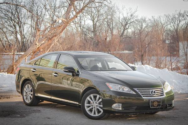 2010 Lexus ES 350 Peridot Green Mica - - by dealer for sale in Des Moines, IA – photo 8