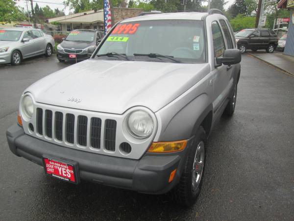 FM Jones and Sons 2006 Jeep Liberty 4x4 - - by dealer for sale in Eugene, OR – photo 5