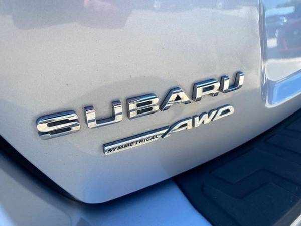 2014 Subaru XV Crosstrek 2 0i Limited - - by for sale in Medina, OH – photo 9