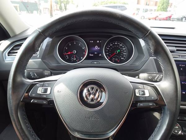 2018 Volkswagen VW Tiguan Se - cars & trucks - by dealer - vehicle... for sale in Cincinnati, OH – photo 17