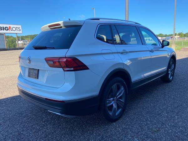 2020 Volkswagon Tiguan SEL, 3rd seat, only 20, 000 miles - cars & for sale in Eau Claire, WI – photo 4