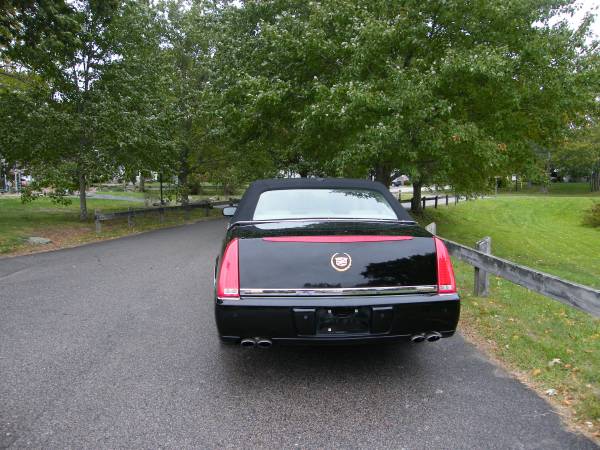 2011 Cadillac DTS Moon Roof Leather Must Be Seen Gorgeous - cars & for sale in East Providence, RI – photo 19
