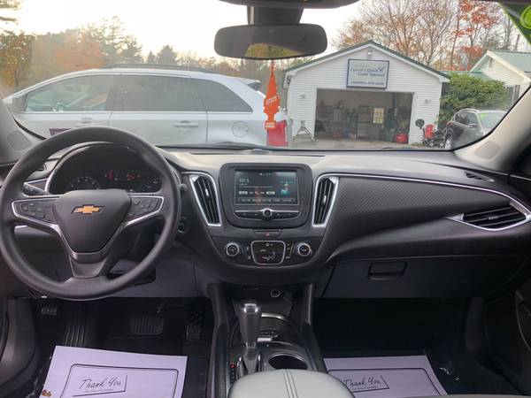 2018 Chevrolet Malibu WE FINANCE ANYONE!!! for sale in Harpswell, ME – photo 12