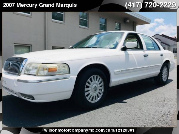 2007 Mercury Grand Marquis LS Ultimate with Pwr windows w/driver... for sale in Springfield, MO