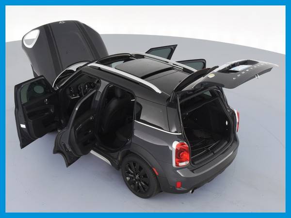 2019 MINI Countryman Cooper SE ALL4 Hatchback 4D hatchback Gray for sale in Chattanooga, TN – photo 17
