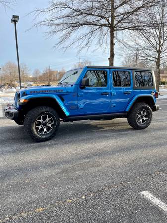 2021 Jeep Wrangler Rubicon Eco Diesel mint condtion for sale in CLARKSBURG, District Of Columbia – photo 5