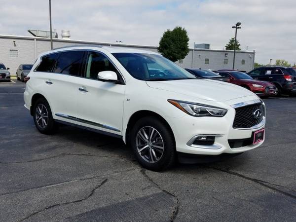 2016 INFINITI QX60 SKU:GC530901 SUV for sale in Westmont, IL – photo 3