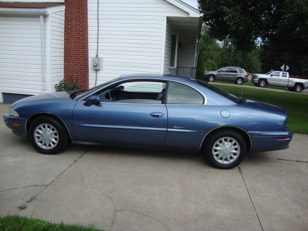 1998 BUICK RIVIERA ''NEW PRICE'' ''LOW MILES'' for sale in Erie, PA – photo 2