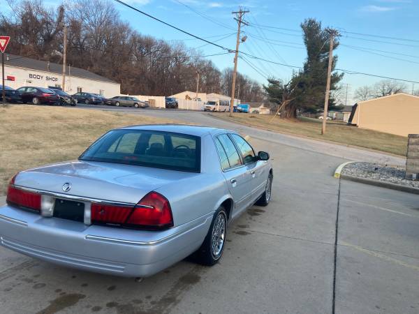 2000 mercury grand marquis - - by dealer - vehicle for sale in Alton, MO – photo 8