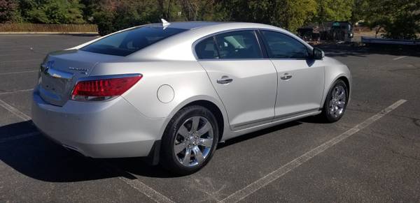 2011 Buick Lacrosse CXS, Excellent Condition, Clean Title, Luxury for sale in Port Monmouth, NJ – photo 6