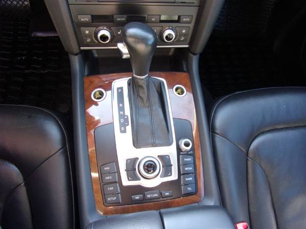 2011 Audi Q7 quattro 4dr 3.0L TDI Premium Plus for sale in Dodgeville, WI – photo 13
