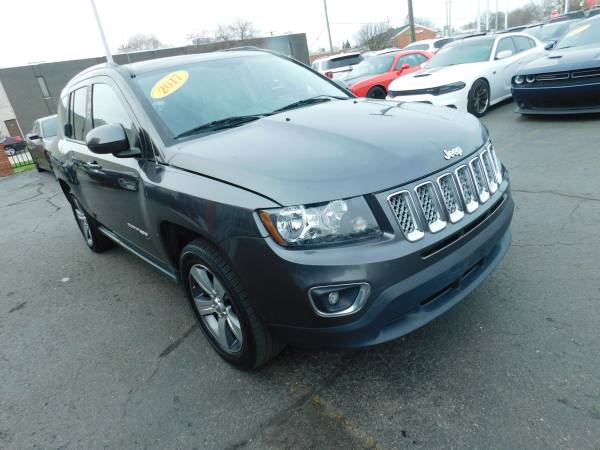 2017 JEEP COMPASS HIGH ALTITUDE**LIKE NEW**LOW MILES**FINANCING... for sale in redford, MI – photo 4