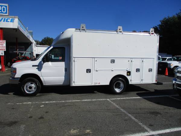 2015 Ford Econoline E-350 ENCLOSED UTILITY BODY for sale in south amboy, NJ – photo 3