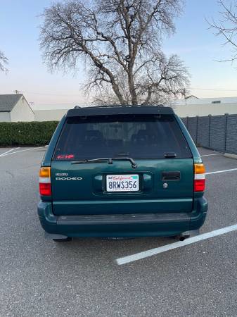 1998 ISUZU RODEO/200, 000 miles/SMOGGED for sale in Redding, CA – photo 8