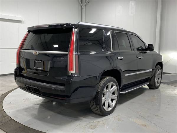 2018 Cadillac Escalade Luxury - - by dealer - vehicle for sale in Chillicothe, OH – photo 5