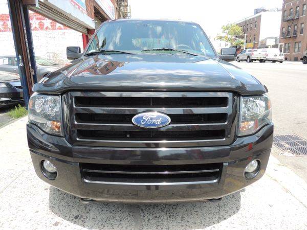 2010 Ford Expedition 4WD 4dr Limited **Financing Available** for sale in Brooklyn, NY – photo 2