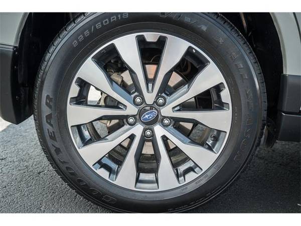 2017 Subaru Outback wagon 2.5i - Subaru Crystal White Pearl for sale in Springfield, MO – photo 7