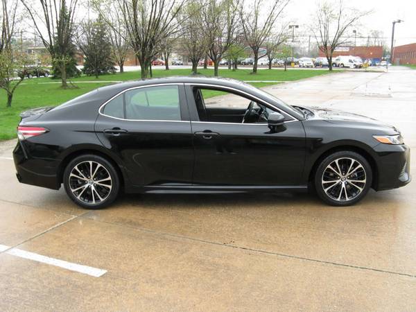 2018 *Toyota* *Camry* *FAST BANK APPROVAL AVAILABLE WWW for sale in Cleveland, OH – photo 8