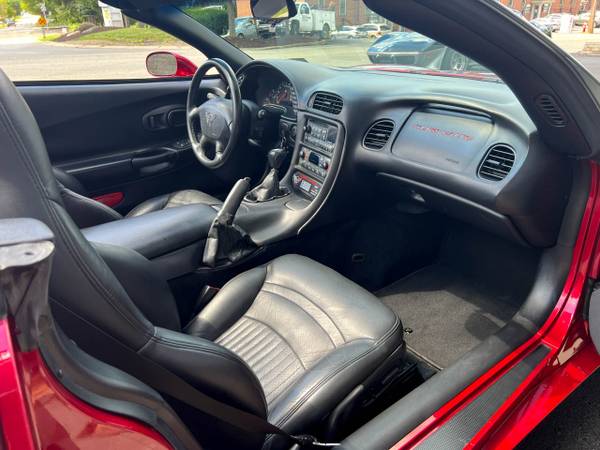 2000 Corvette Convertible 6-Speed Manual 28K Miles Clean for sale in Pittsburgh, PA – photo 19