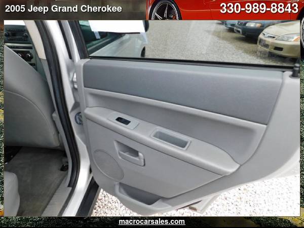 2005 Jeep Grand Cherokee Laredo 4dr 4WD SUV with - cars & trucks -... for sale in Akron, OH – photo 24