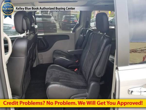 2016 *Chrysler* *Town & Country* *4dr Wagon Limited* for sale in Brooklyn, NY – photo 11