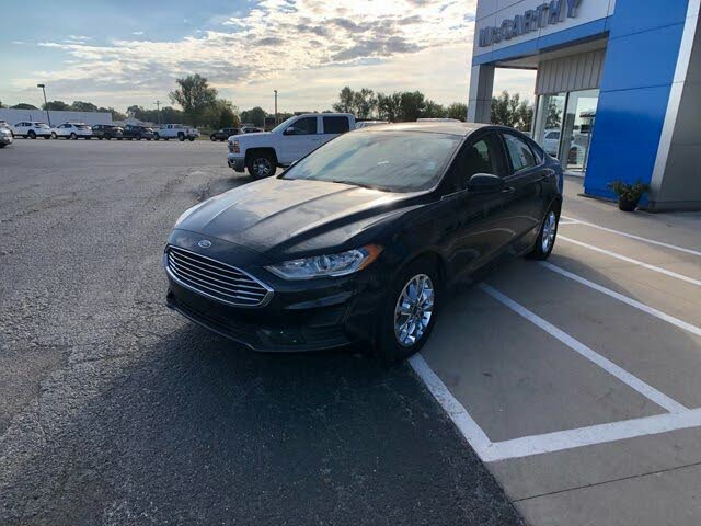 2020 Ford Fusion SE FWD for sale in Marshall, MO – photo 2