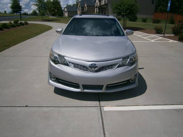 2013 toyota camry se sport v6 2 owners 190K) hwy miles loaded for sale in Riverdale, GA – photo 2