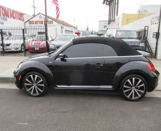 2014 VOLKSWAGEN BEETLE 2.0L TURBO CONVERTIBLE R-LINE - cars & trucks... for sale in North Hollywood, CA – photo 2