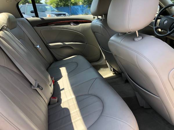 *2011 Buick Lucerne-V6* Clean Carfax, Heated Leather, Books, All Power for sale in Dover, DE 19901, MD – photo 18