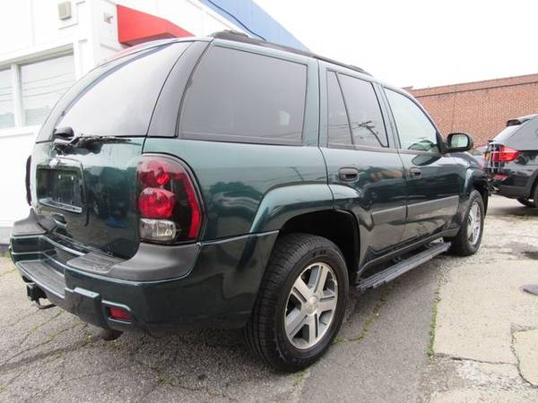 2005 Chevrolet TrailBlazer - Financing Available! for sale in Bridgeport, CT – photo 8