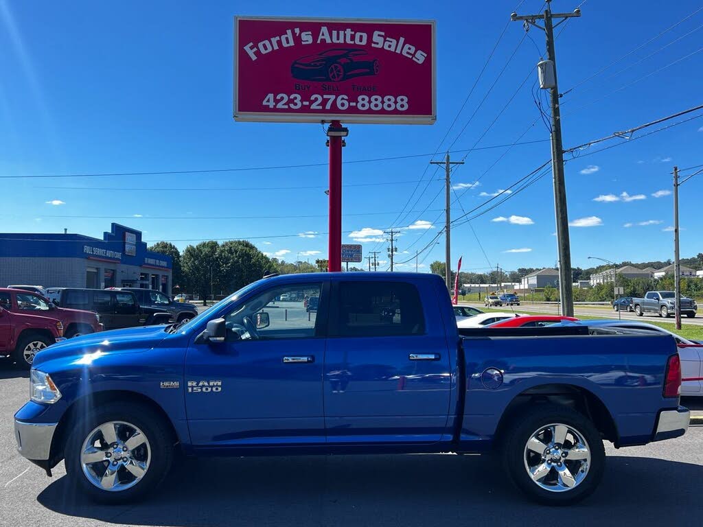 2015 RAM 1500 SLT Crew Cab 4WD for sale in Kingsport, TN