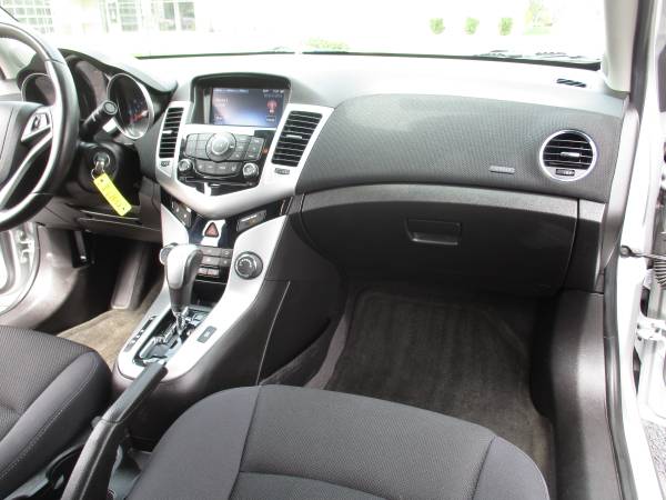 2014 Chevrolet Cruze LT, 70K low miles! BACK UP CAM, BLUETOOTH, LOADED for sale in Arlington Heights, IL – photo 14