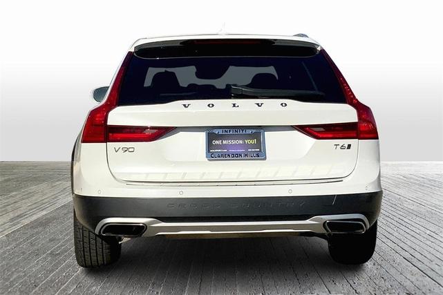 2020 Volvo V90 Cross Country T6 for sale in Clarendon Hills, IL – photo 4