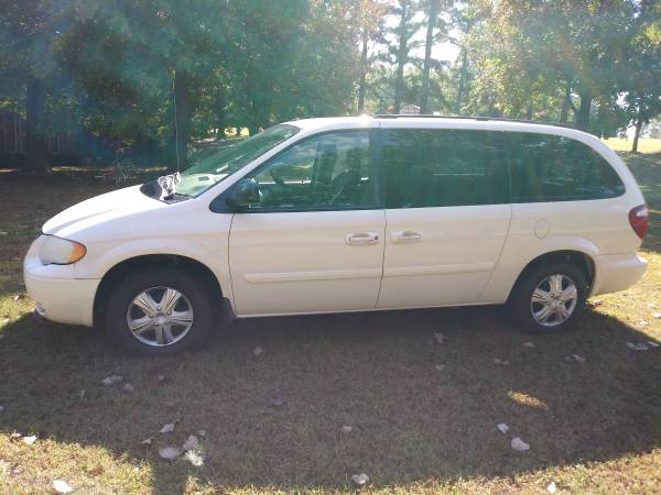 2007 Chrysler Town and Country Ext Van for sale in Owasso, OK
