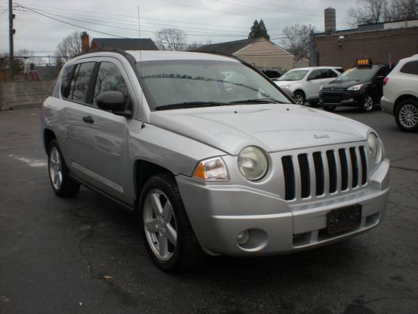 2007 Jeep Compass 4X4 - - by dealer - vehicle for sale in Roseville, MI – photo 5