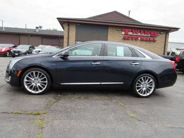 2013 Cadillac XTS 4dr Sdn Platinum AWD for sale in Rockford, IL – photo 4